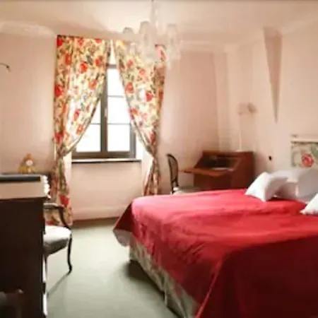 Dwór Kościuszko 5*