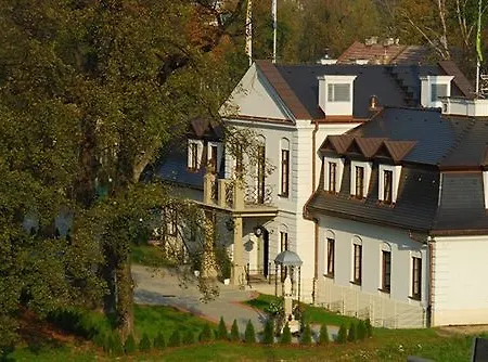 Dwór Kościuszko Hotel 5*