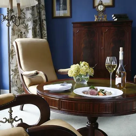 Dwór Kościuszko Hotel