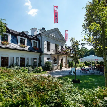 德沃科斯祖泽克酒店 5*